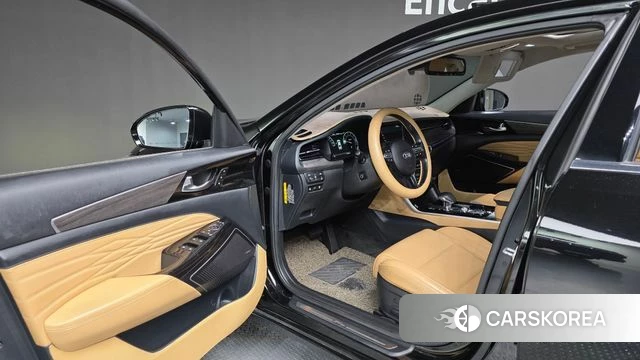 Kia K7 Premier 2019 Черный из Кореи, фото 2
