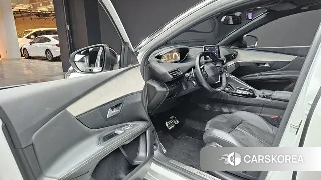 Peugeot 3008 second generation 2020 Белый из Кореи, фото 2