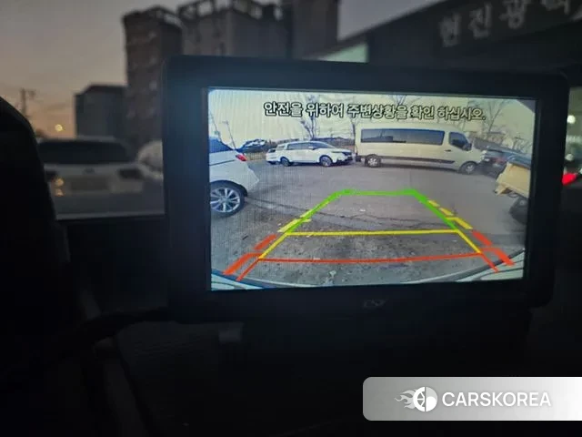 Hyundai Staria 2022 Белый из Кореи, фото 2