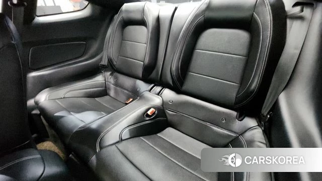 Ford Mustang 2018 Черный из Кореи, фото 2