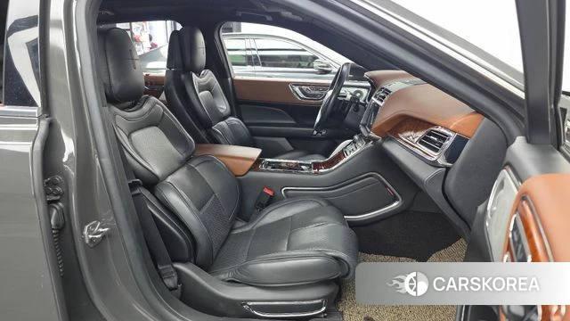 Lincoln Continental 10th Generation 2018 Серый из Кореи, фото 2