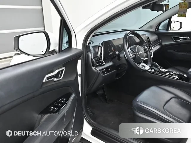 Kia Sportage 5th Generation Hybrid 2022 Белый из Кореи, фото 2