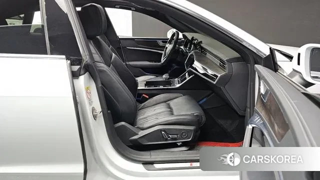 Audi A7 (4K) 2020 Белый из Кореи, фото 2