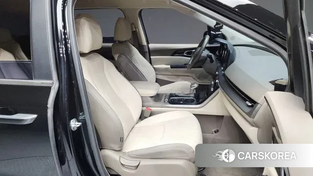 Kia Carnival 4th generation 2021 Черный из Кореи, фото 2