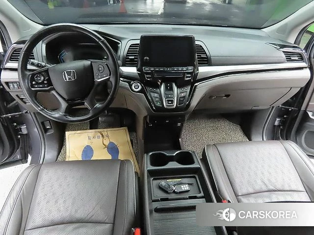 Honda Odyssey 2021 Серый из Кореи, фото 2