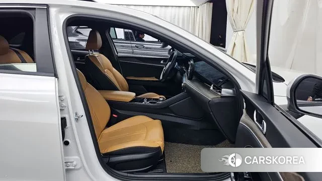 Kia K5 3rd generation 2021 Белый из Кореи, фото 2