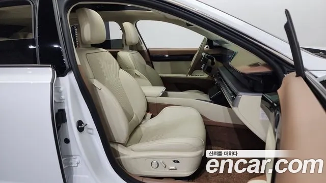 Hyundai Grandeur Hybrid (GN7) 2023 Белый из Кореи, фото 2