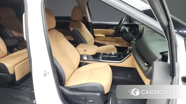 Kia Carnival 4th generation 2022 Белый из Кореи, фото 2