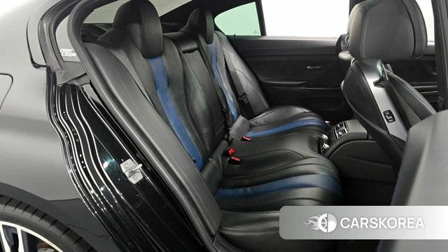 BMW 6 Series (F12) 2018 Черный из Кореи, фото 2