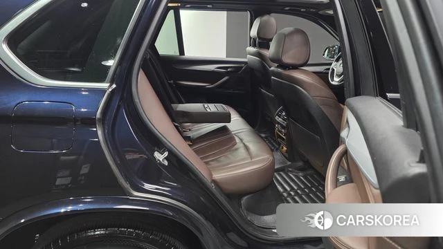 BMW X5 (F15) 2018 Черный из Кореи, фото 2