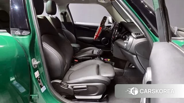 Mini Cooper S 2020 Зеленый из Кореи, фото 2