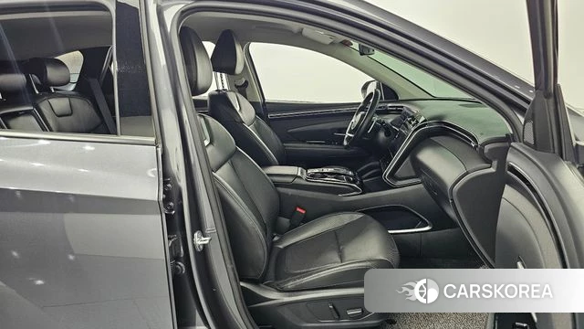 Hyundai Tucson (NX4) 2023 Серый из Кореи, фото 2