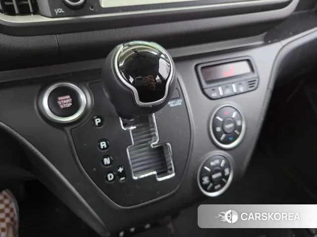 Kia The New Kia Ray 2023 Белый из Кореи, фото 2