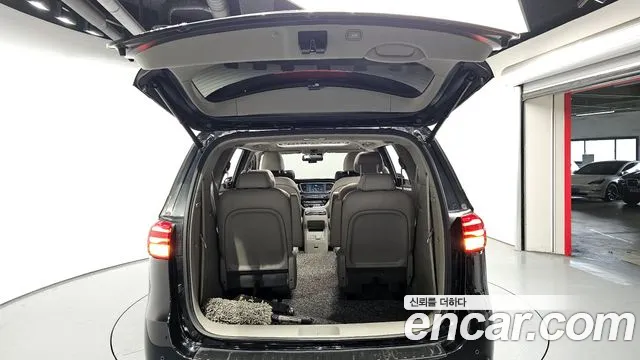 Kia The New Carnival 2019 Черный из Кореи, фото 2