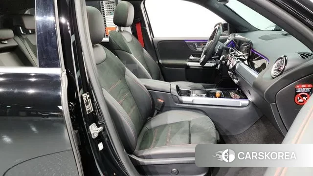 Mercedes-Benz GLB-Class X247 2023 Черный из Кореи, фото 2