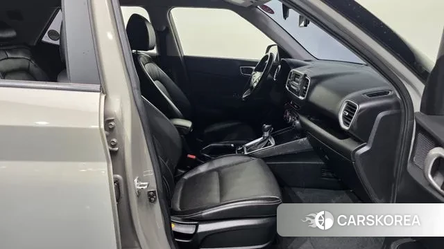 Hyundai Venue 2019 Жемчужный цвет из Кореи, фото 2