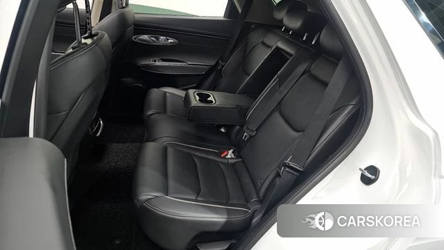 Genesis GV70 2023 Белый из Кореи, фото 2