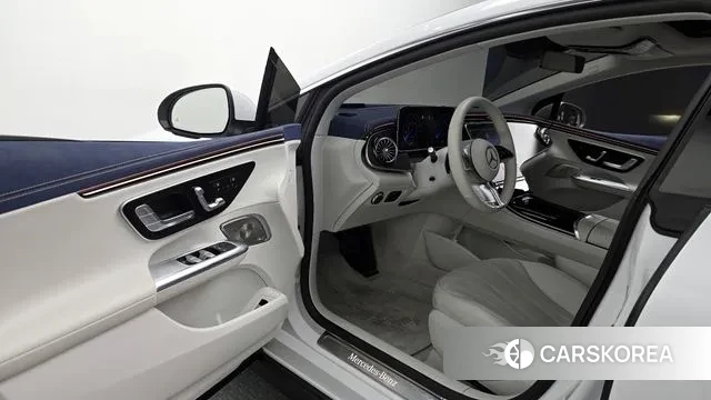 Mercedes-Benz EQE V295 2023 Белый из Кореи, фото 2