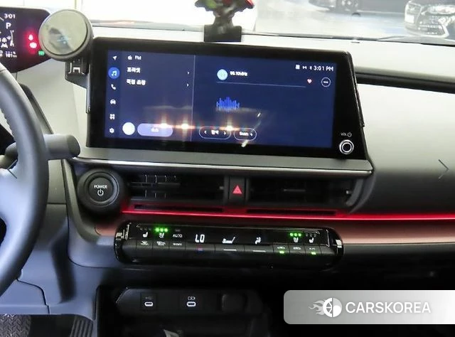 Toyota Prius 5th Generation 2024 Серебристо-серый из Кореи, фото 2