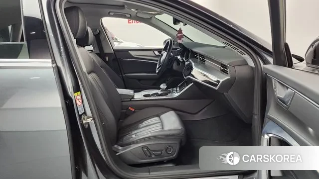 Audi A6 (C8) 2021 Серый из Кореи, фото 2