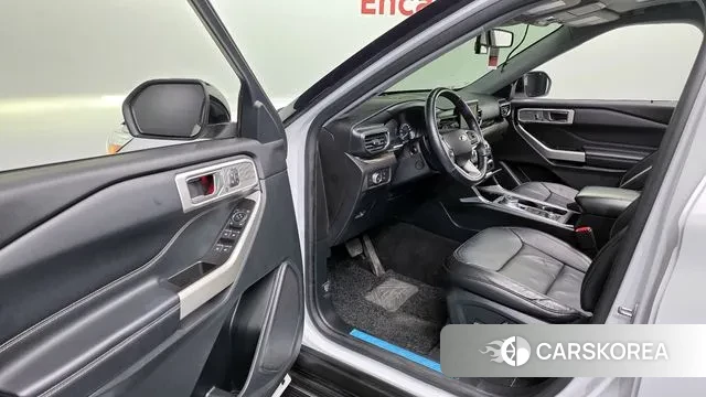 Ford Explorer 6th Generation 2020 Белый из Кореи, фото 2