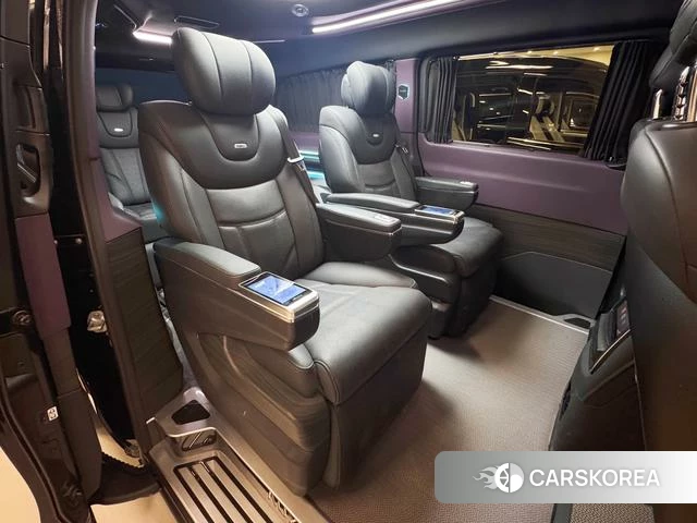 Mercedes-Benz V-class 2022 Черный из Китая, фото 2