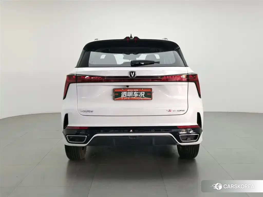 Chang'an CS75PLUS 2025 Белый из Китая, фото 2