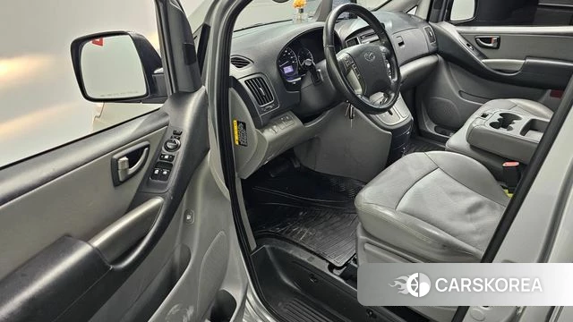 Hyundai The New Grand Starex 2019 Серебряный из Кореи, фото 2