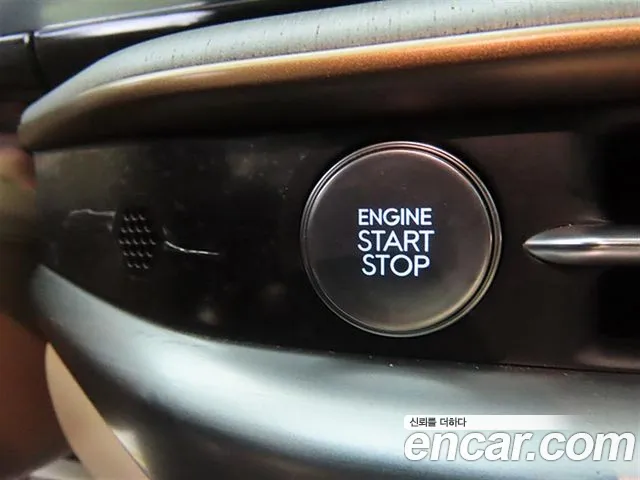 Hyundai Grandeur (GN7) id 2666786 из Кореи 2