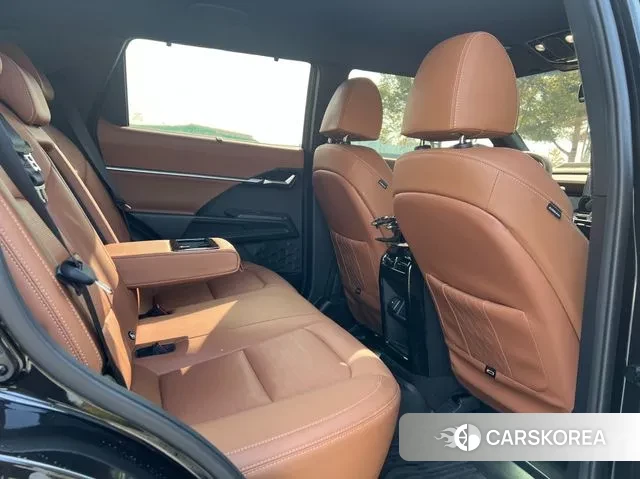 Ssangyong Torres 2022 Черный из Кореи, фото 2