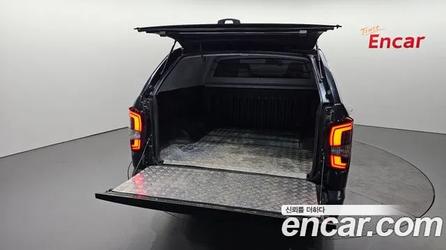 Ssangyong The New Rexton Sports Cannes 2021 Серый из Кореи, фото 2