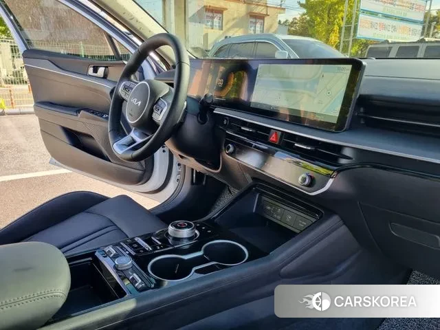 Kia The New K5 Hybrid 3rd generation 2025 Белый из Кореи, фото 2