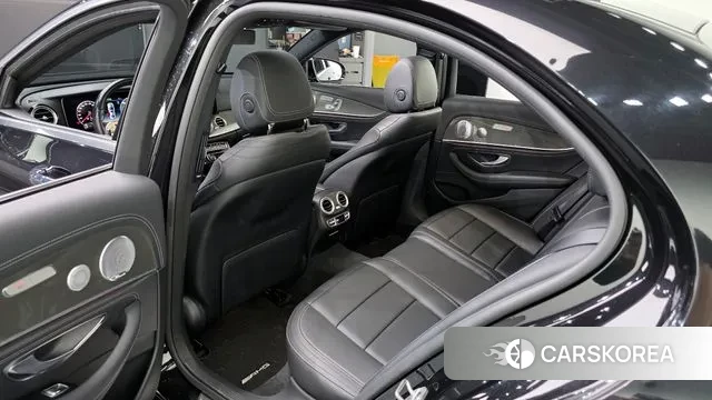Mercedes-Benz E-Class W213 2020 Черный из Кореи, фото 2