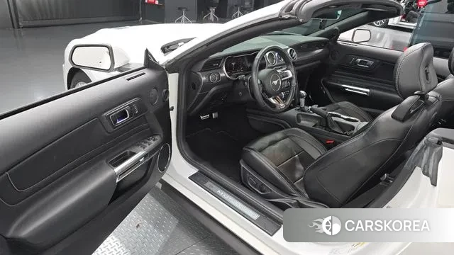 Ford Mustang 2020 Белый из Кореи, фото 2