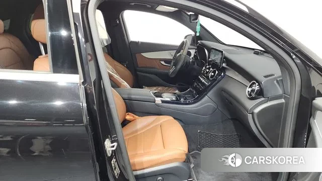 Mercedes-Benz GLC-Class X253 2020 Черный из Кореи, фото 2