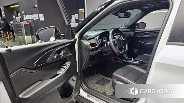 Chevrolet (GM Daewoo) Trailblazer 2021 Белый из Кореи, фото 2