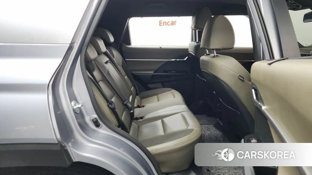 Ssangyong Torres 2023 Светло-серебряный цвет из Кореи, фото 2