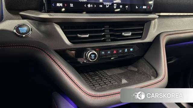 Ford Explorer 6th Generation 2025 Серый из Кореи, фото 2