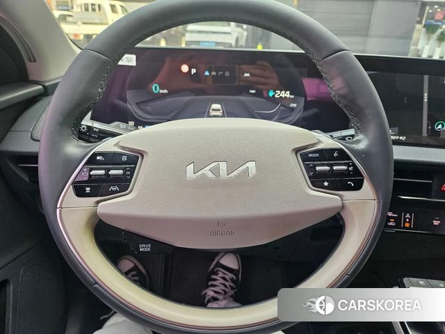 Kia EV6 2022 Белый из Кореи, фото 2