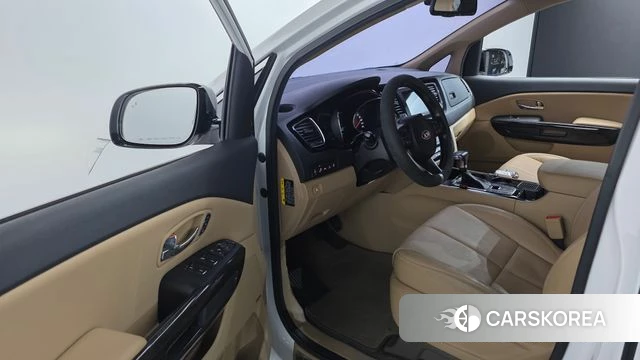 Kia The New Carnival 2019 Белый из Кореи, фото 2