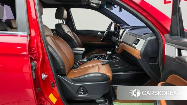 Ssangyong Rexton Sports Cannes 2019 Красный из Кореи, фото 2