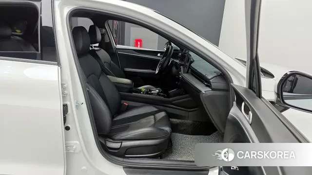 Kia The New K5 3rd generation 2025 Белый из Кореи, фото 2