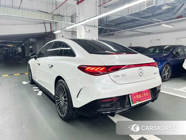 Mercedes-Benz EQE 2023 Белый из Китая, фото 2