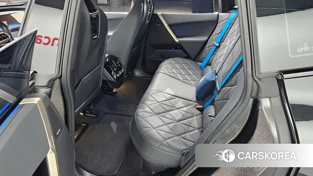 BMW iX 2022 Черный из Кореи, фото 2