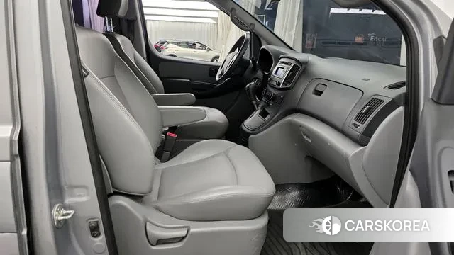 Hyundai The New Grand Starex 2020 Серебряный из Кореи, фото 2