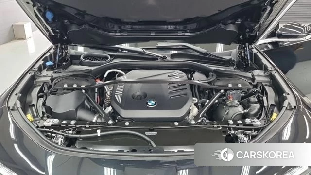 BMW 7 Series (G70) 2025 Черный из Кореи, фото 2
