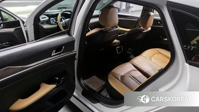 Kia K5 3rd generation 2021 Белый из Кореи, фото 2