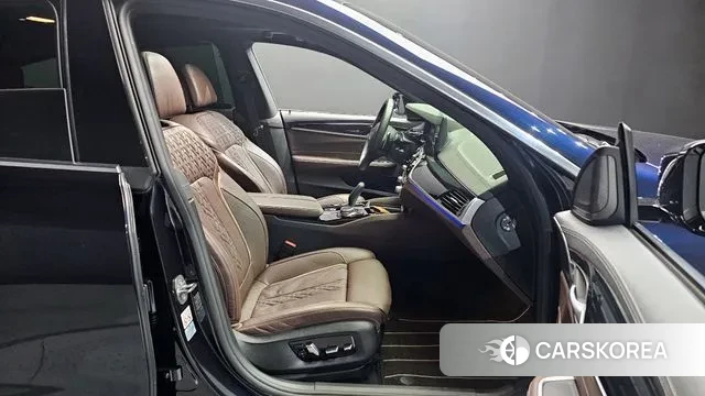 BMW 6 Series GT (G32) 2022 Черный из Кореи, фото 2