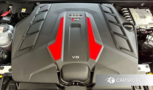 Audi RS Q8 2022 Черный из Китая, фото 2