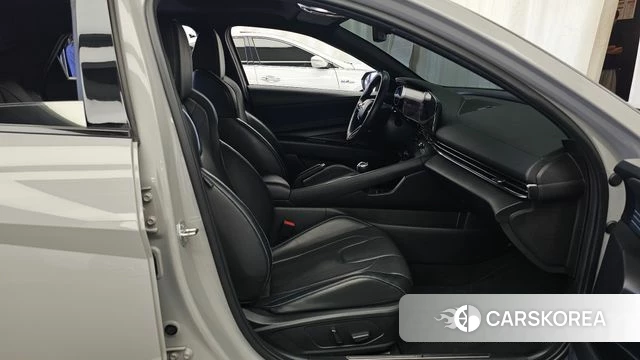 Hyundai Avante (CN7) 2023 Серый из Кореи, фото 2